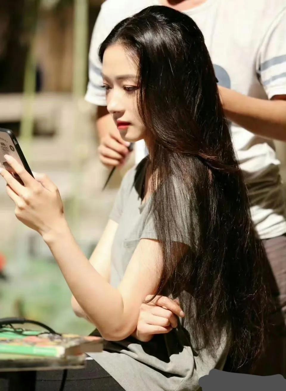 万茜这张照片迷倒了多少人！