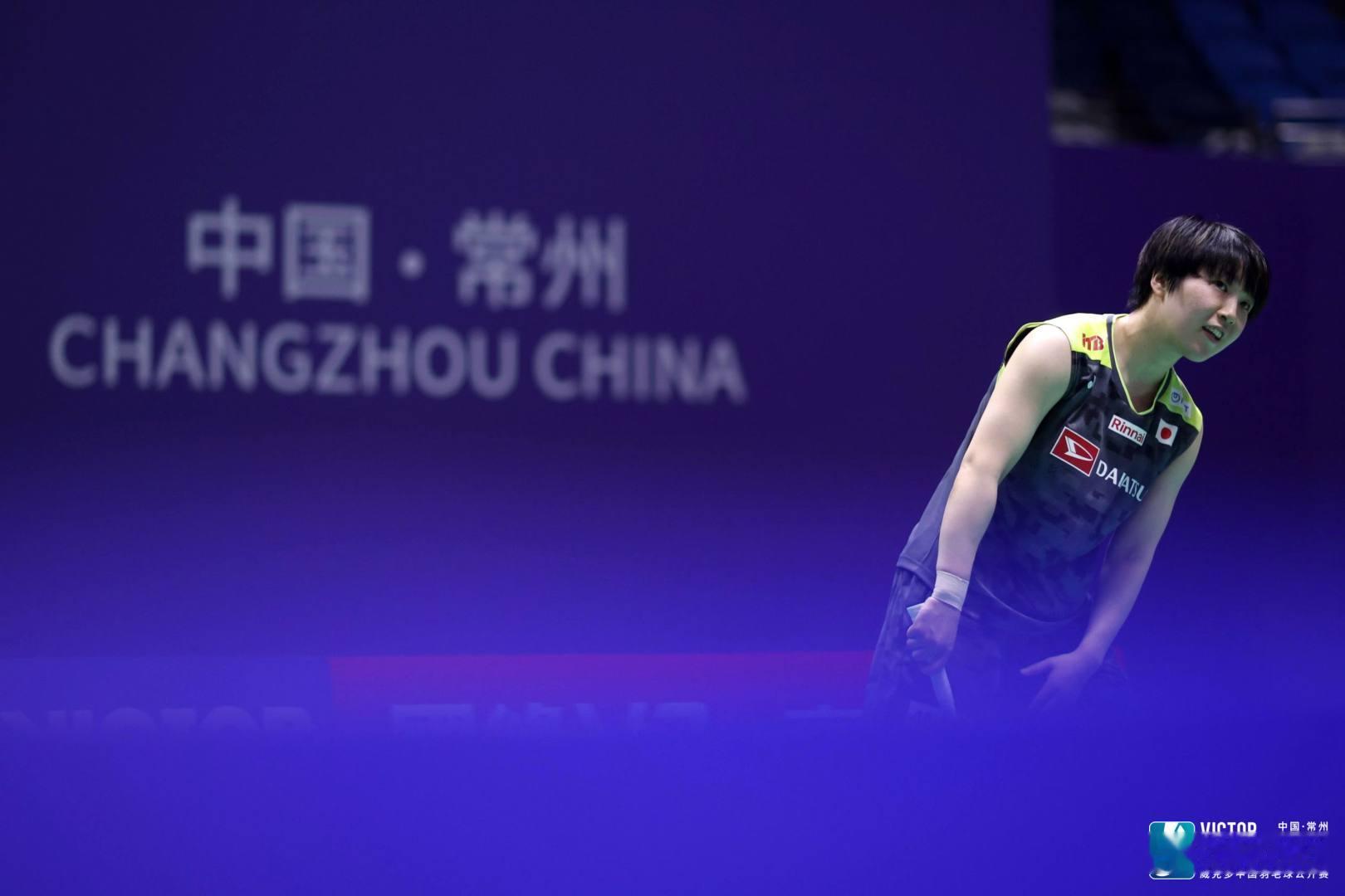 山口茜🇯🇵 21-10、21-6 🇯🇵郡司莉子下轮对手：韩悦🇨🇳 v