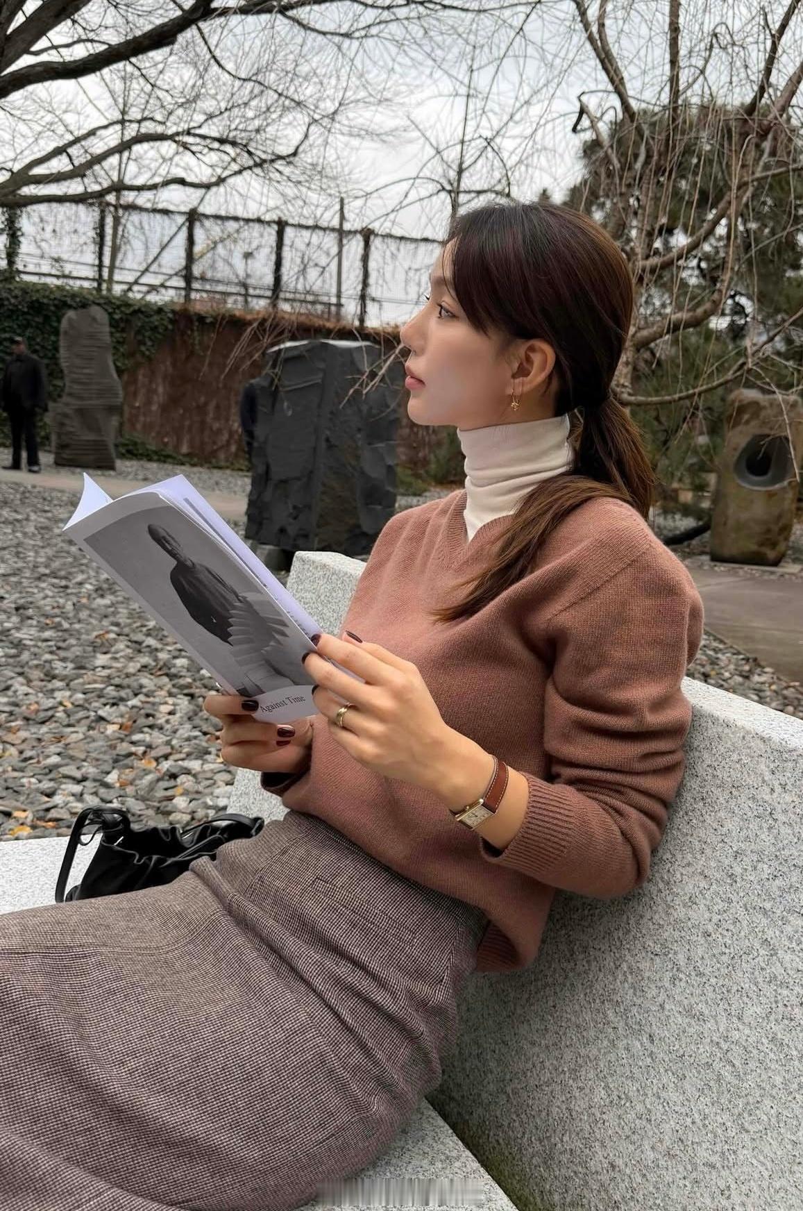 穿搭分享 连续更新第2692天韩国时尚女生日常搭配韩系穿搭超能新星汇新星v计划开