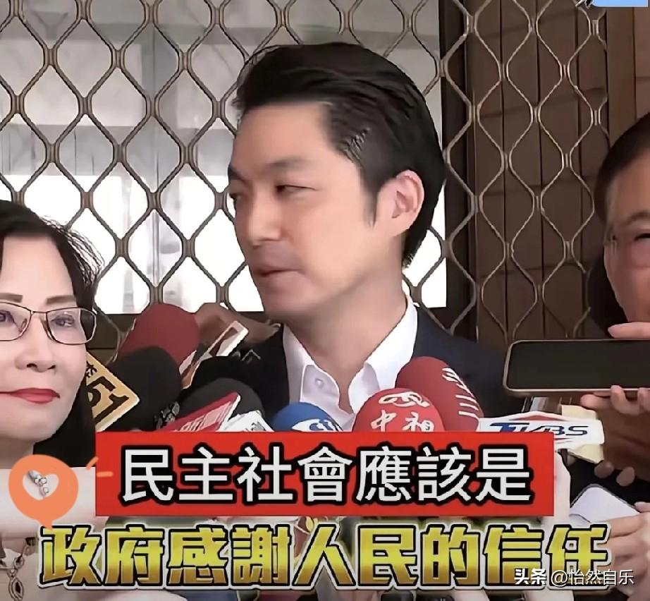 油价涨了还要谢中油？台湾记者脑回路震惊网友，真相彻底曝光

记者居然跑去问台北市
