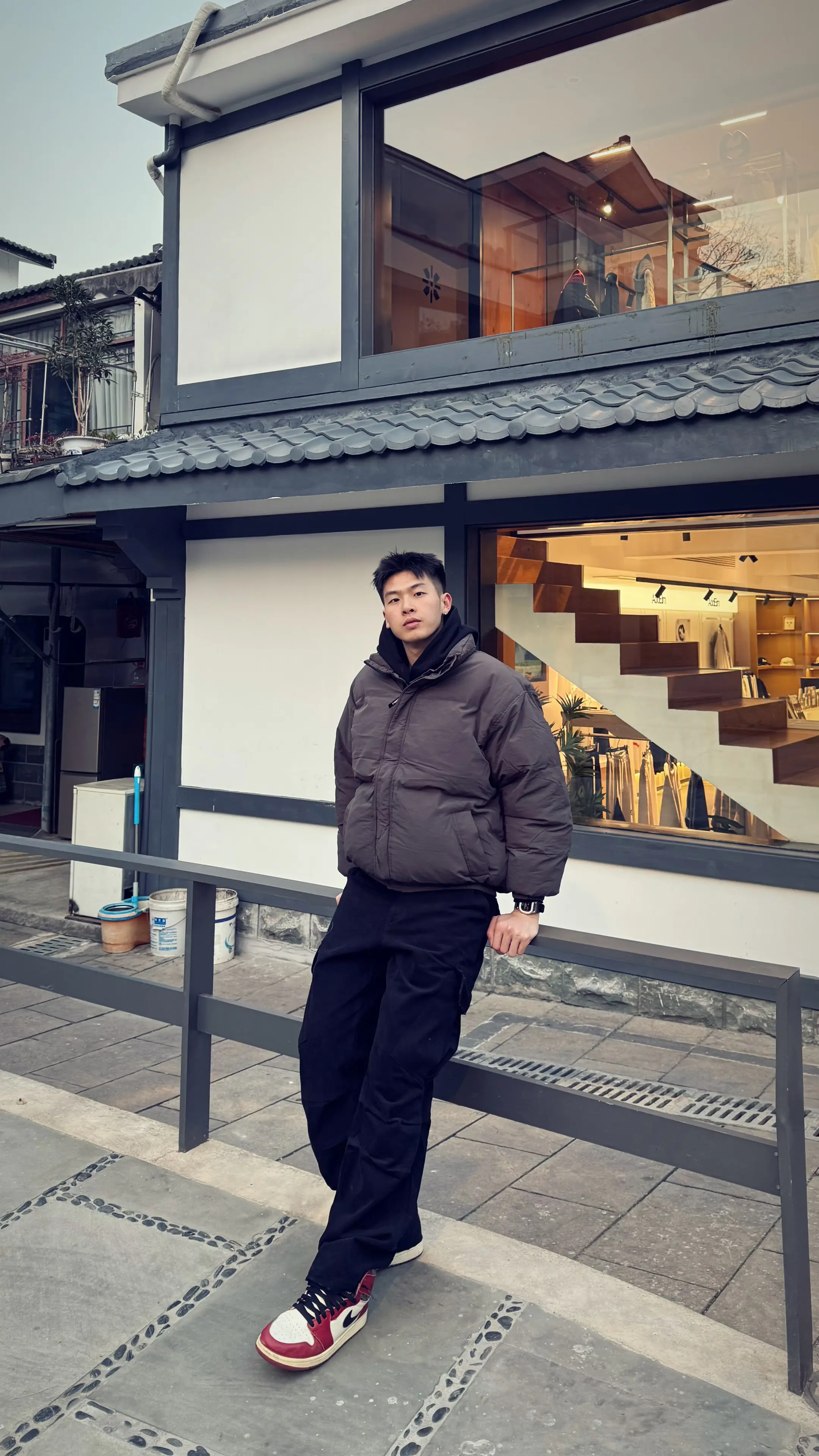 至少以后你不用再哄生气的我 这是好事 不是吗
