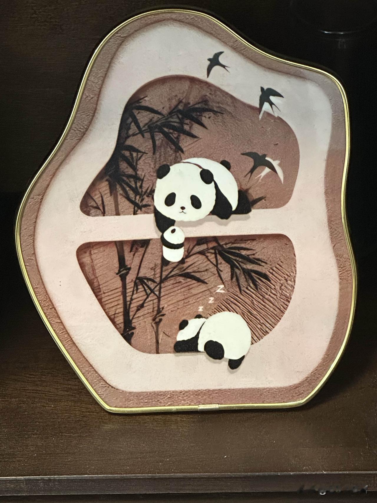 萌趣熊猫盘，可爱又实用，萌化你的心！🐼💕