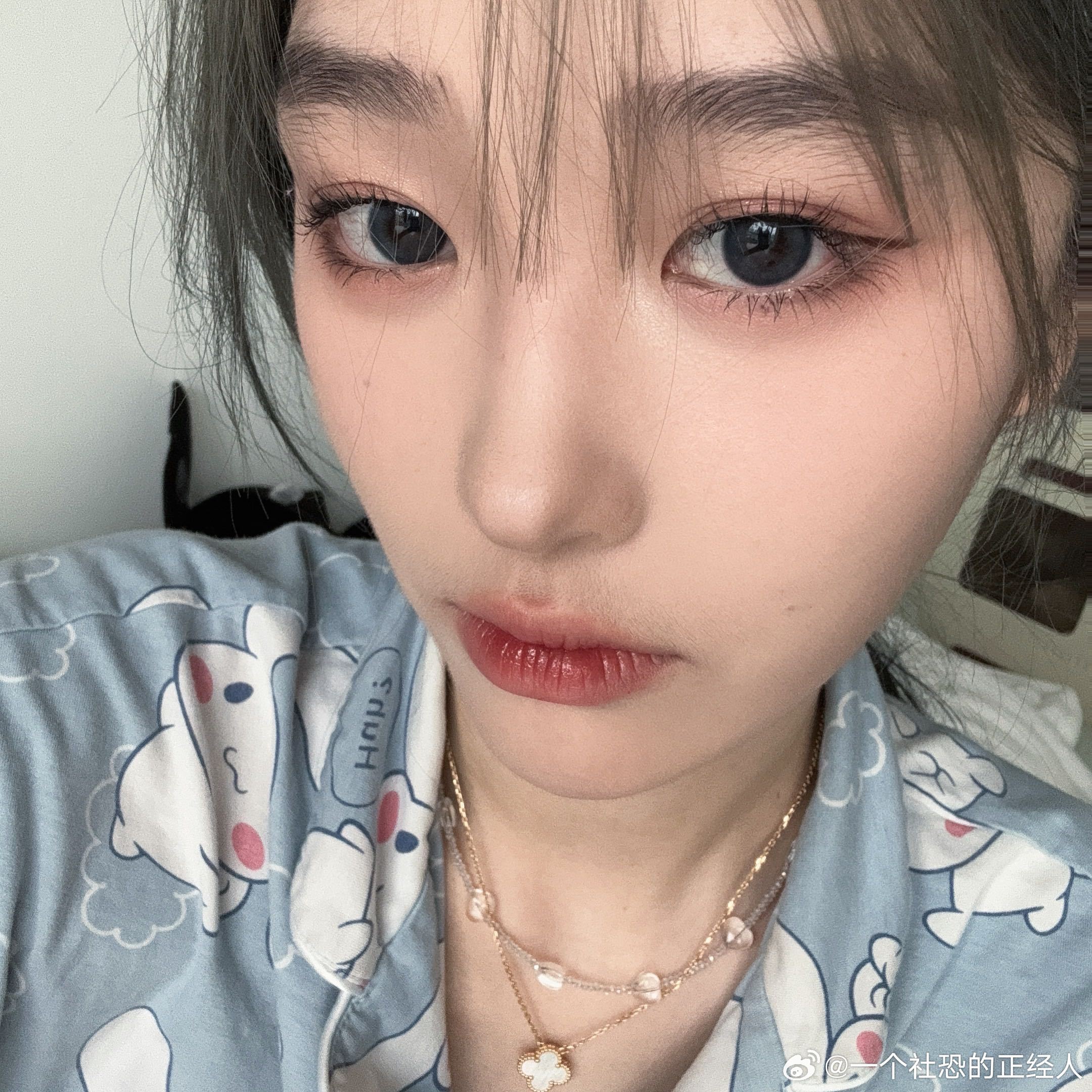 一个优雅的挑水人向全世界安利王奕王奕我们永远在一起 🔺hold on🔺你是否