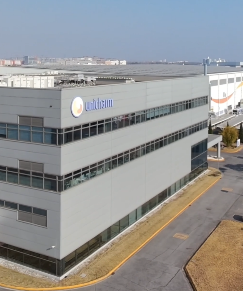 探访苏菲工厂：高标准安全生产线实时守护女性健康