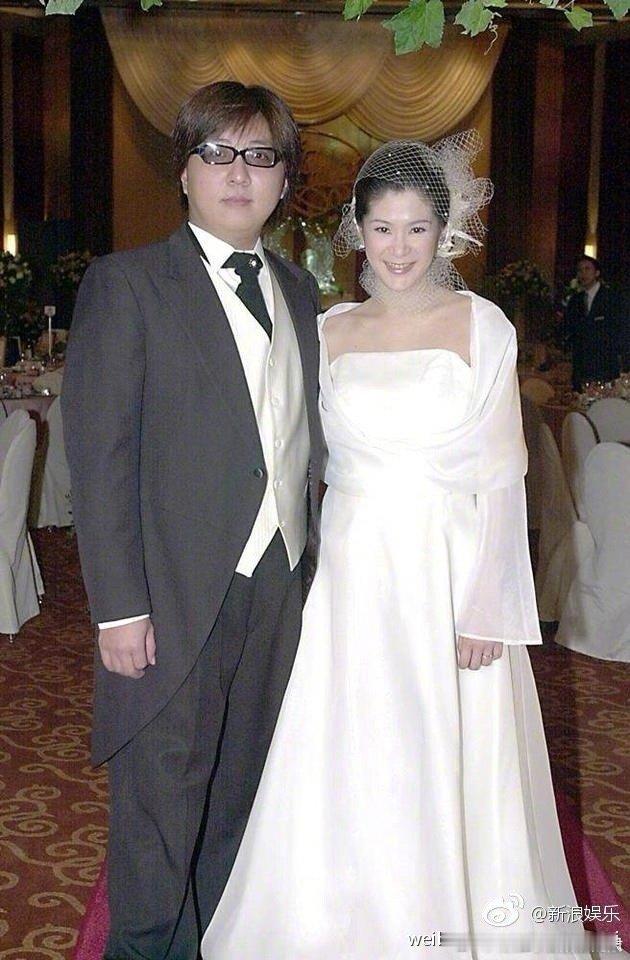 阎肃观察肃言肃语前妻回应袁惟仁去世陆元琪回应袁惟仁去世 据台媒，袁惟仁前妻陆元琪