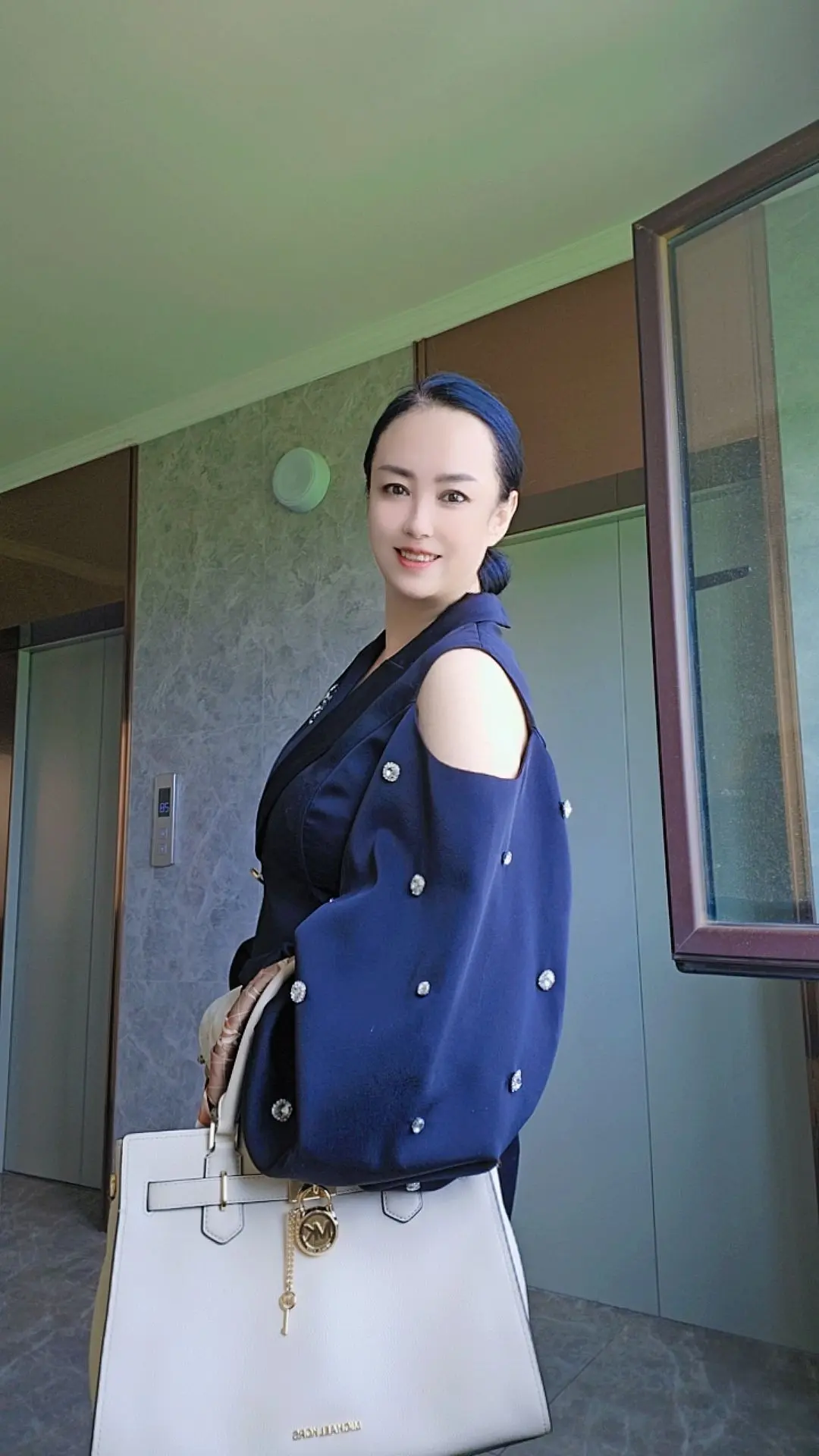 一个人的生活