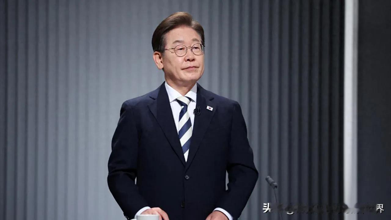 李在明不仅婉拒出席九三阅兵，而且还开始对我们加税了，大家期待的中韩关系回暖，似乎