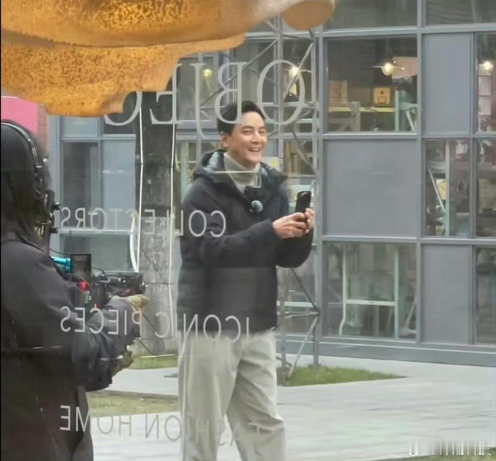 小米17 Ultra找了吴彦祖？ 