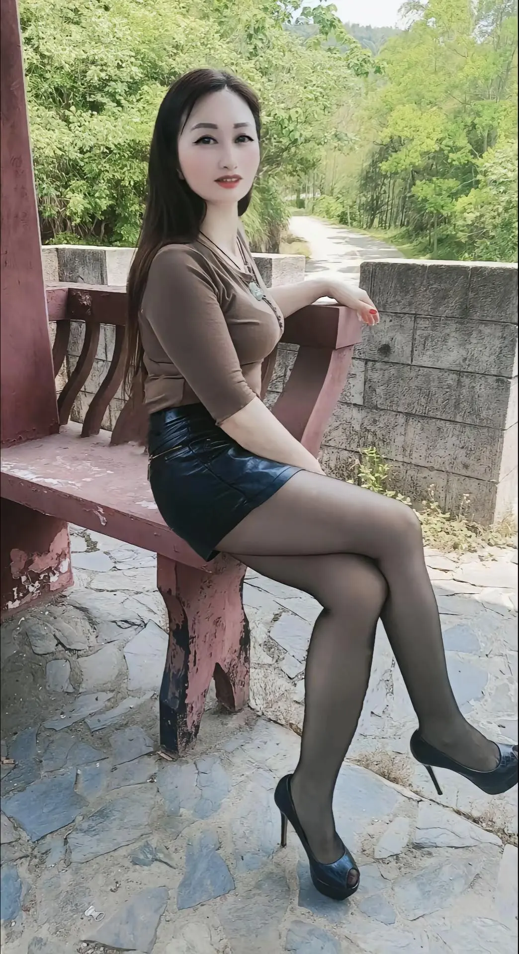 优美的舞姿动感音乐让人神魂颠倒