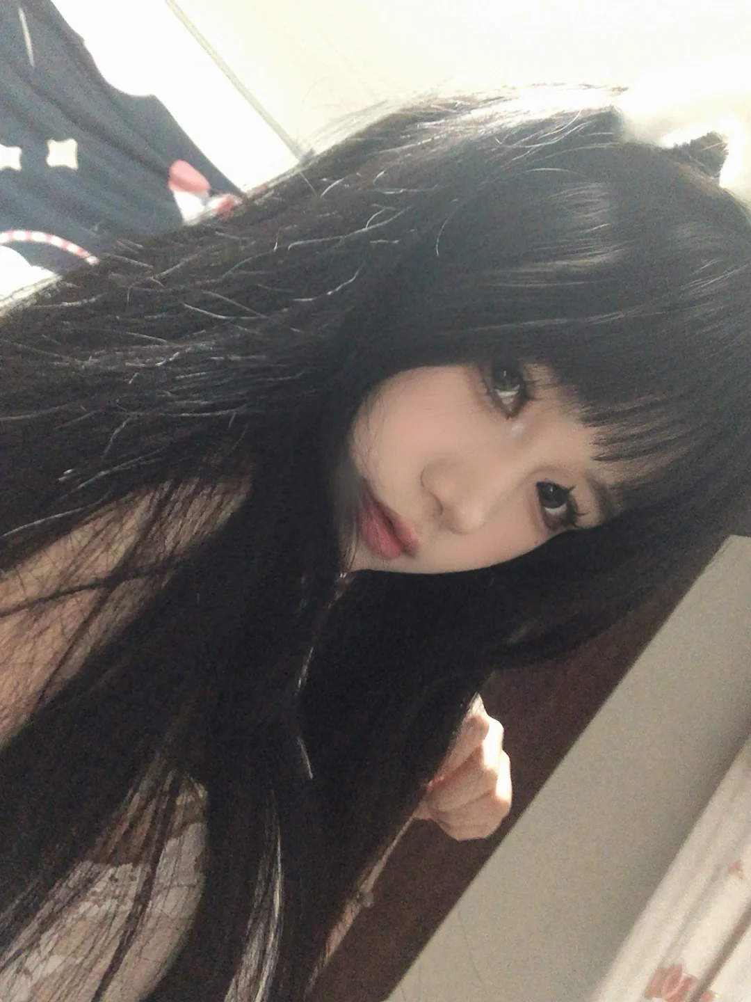 ^ ^