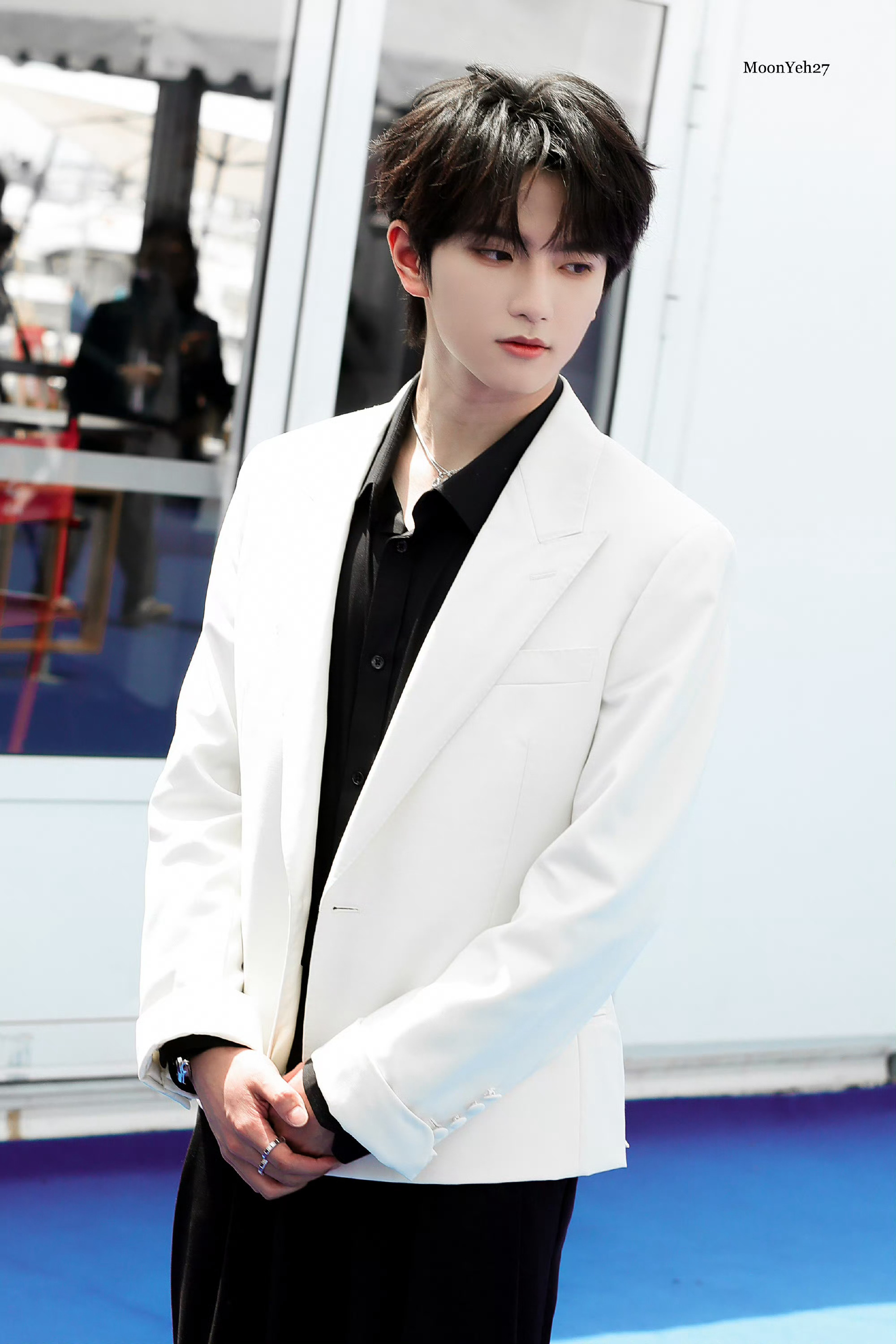 这把必须给大家分享一下我的手机壁纸了！ 