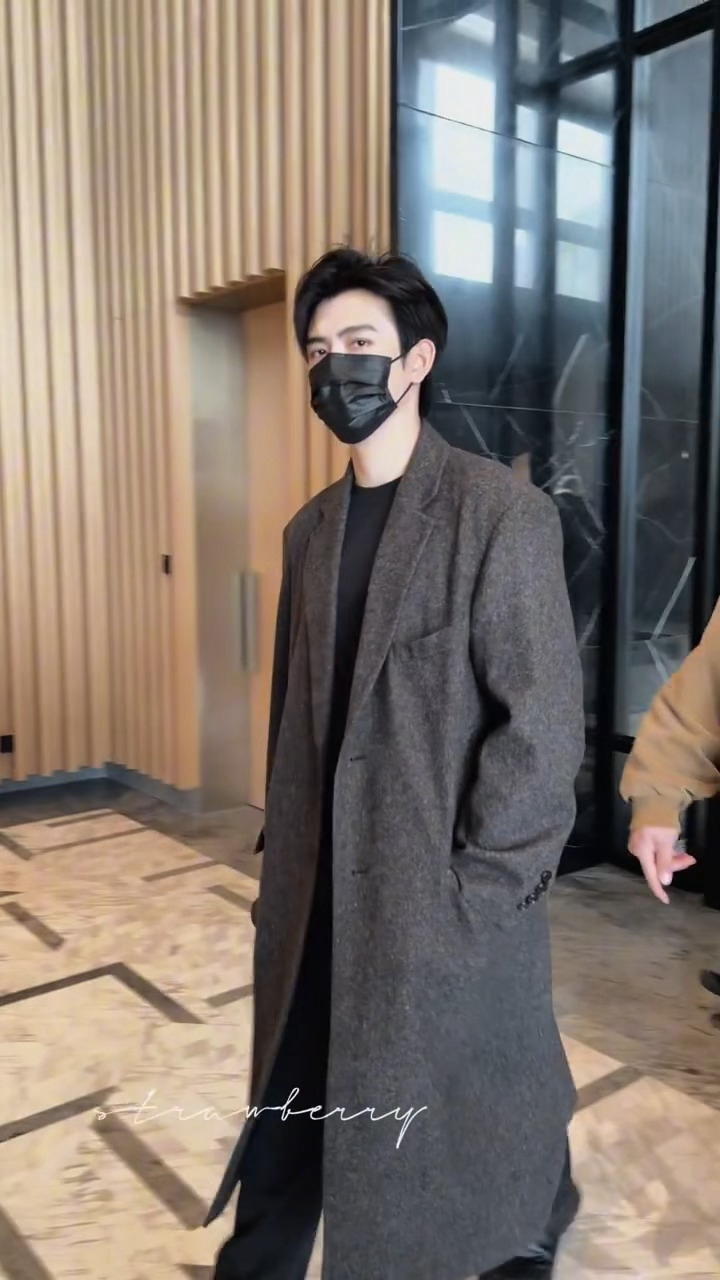 陈飞宇《纯真年代的爱情》今日物料拍摄，少爷太帅啦，燥候方穆扬 