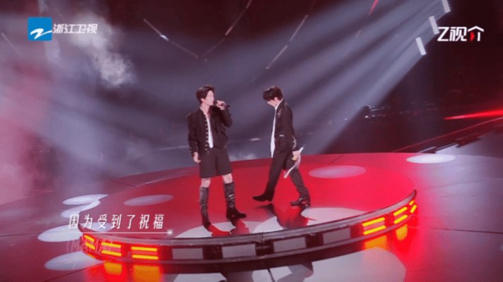 黄子弘凡还没原谅高音吗黄子弘凡天赐高音名场面来袭💥《MAMA》高音夯到极致，唱