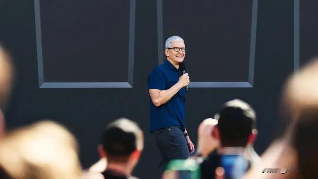 苹果现任 CEO 蒂姆·库克将于下月发表其任期内的最后一次 WWDC 主题演讲