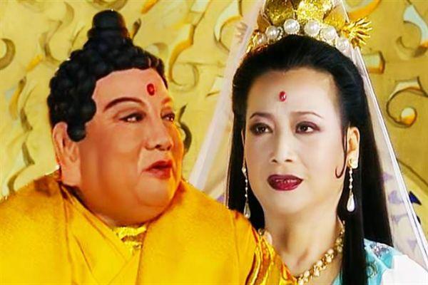 西游记中九大私生子：
1、牛魔王—青牛精的私生子
2、老鼠精—托塔李天王私生子