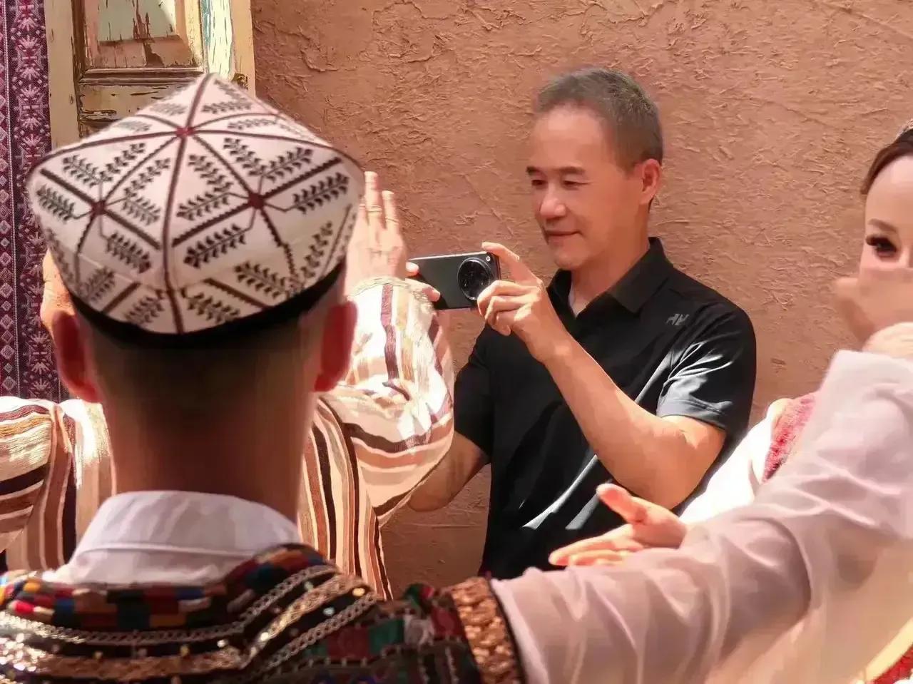 真tm绝了，库克估计已经开始哭了，本来华为mate60带着5g回归就抢走了不少的