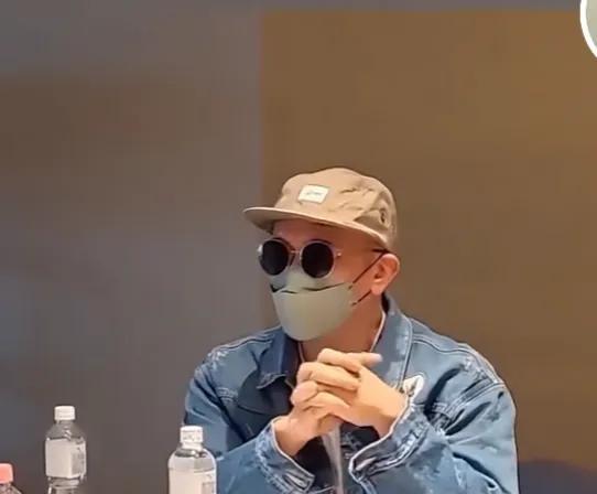 近日，具俊晔在韩国的一次采访中抛出重磅消息，声称他和大S已有23年的爱情。这一声