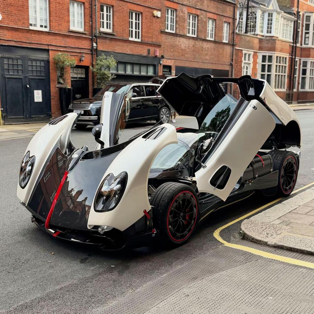 英国🇬🇧丨Pagani Utopia 限量版超跑 hypercar超跑