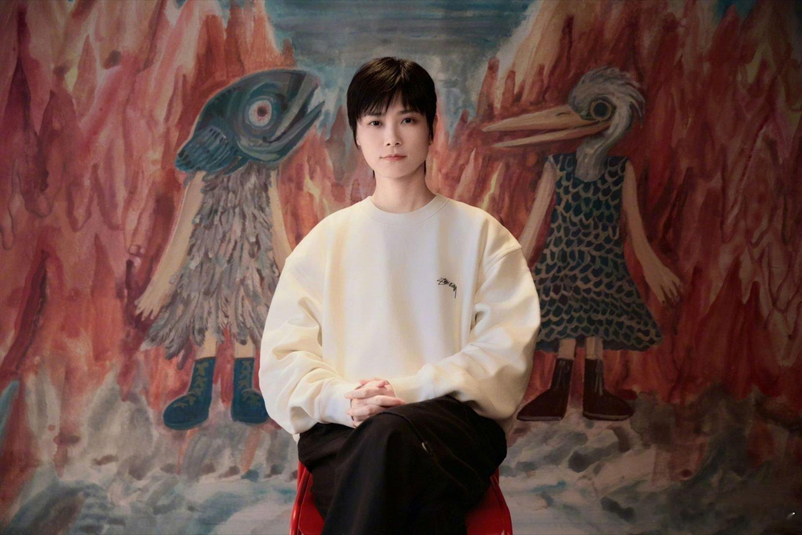 李宇春抢票  「皇后与梦想」巡演西安站抢票秒空！从抢票速度看出春春人气，没抢到的