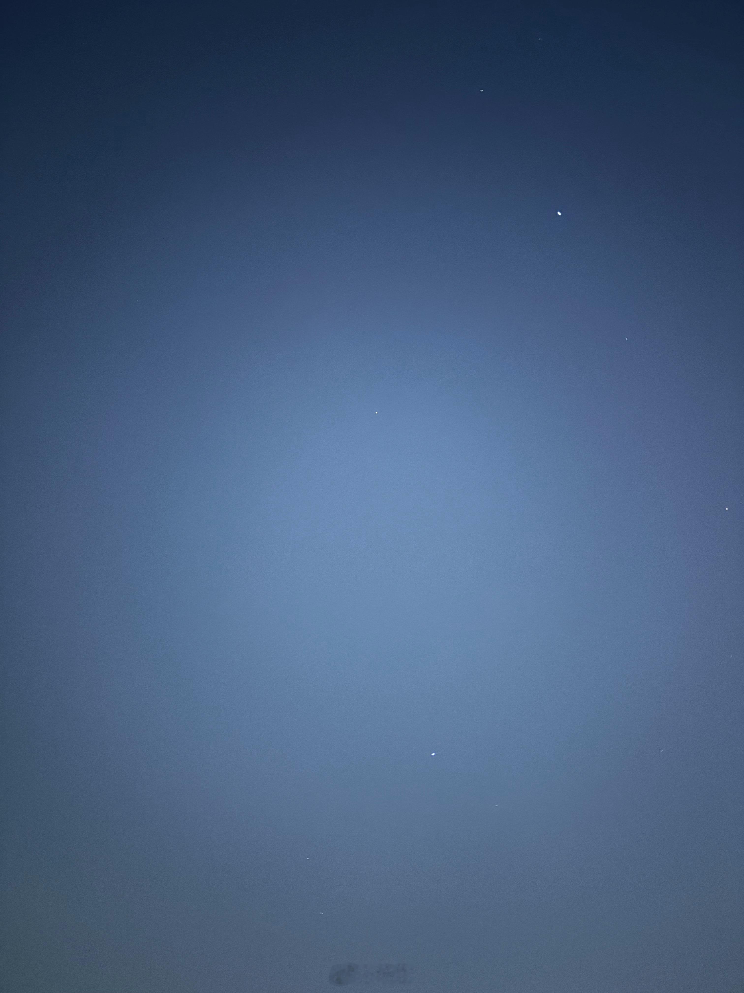 《直到世界尽头》曲：织田哲郎填词人：微博网友大彬子填词地：广东某公园填词时间：2