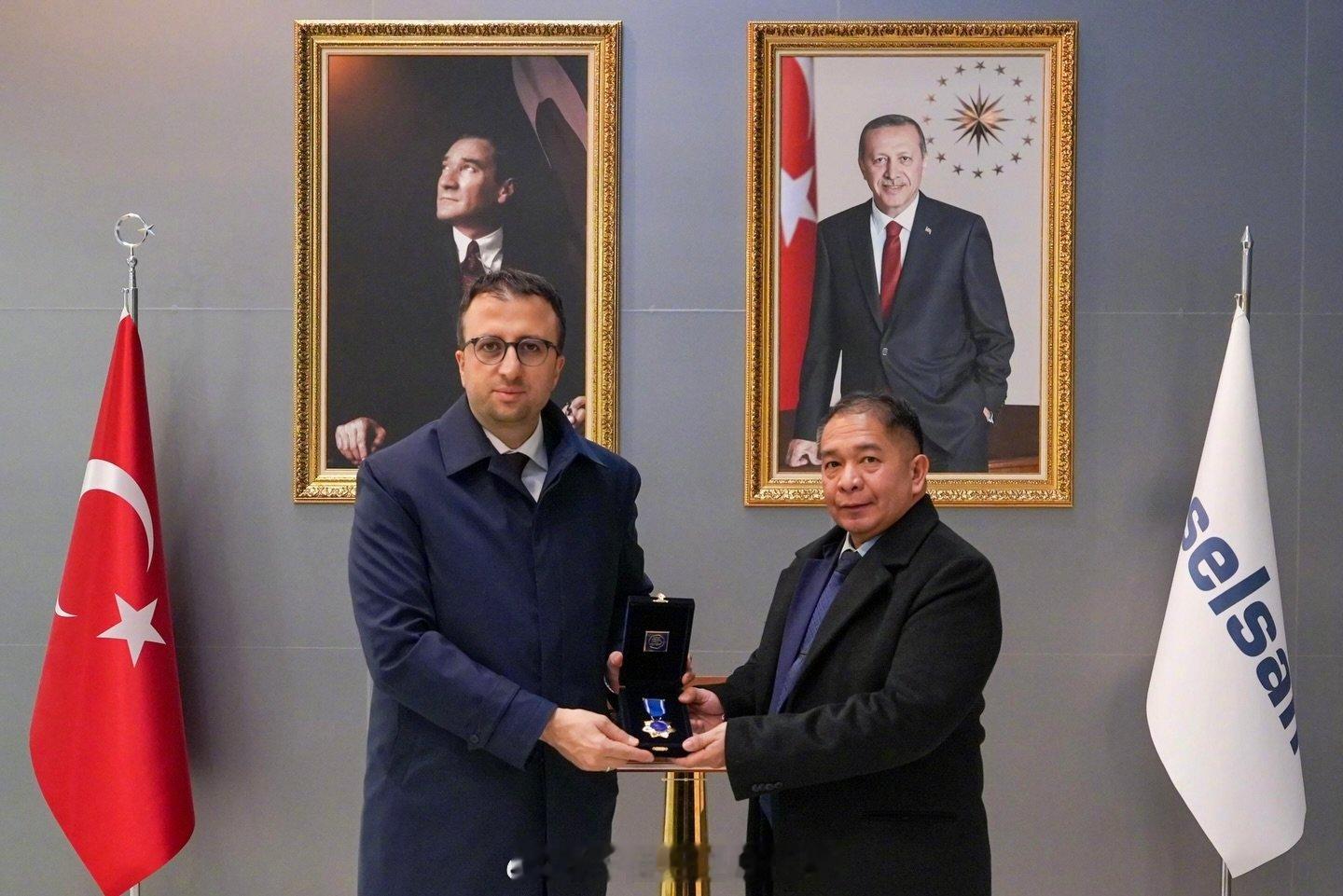 菲律宾国防部代表团访问了土耳其防务企业aselsan。ASELSAN表示，他们重