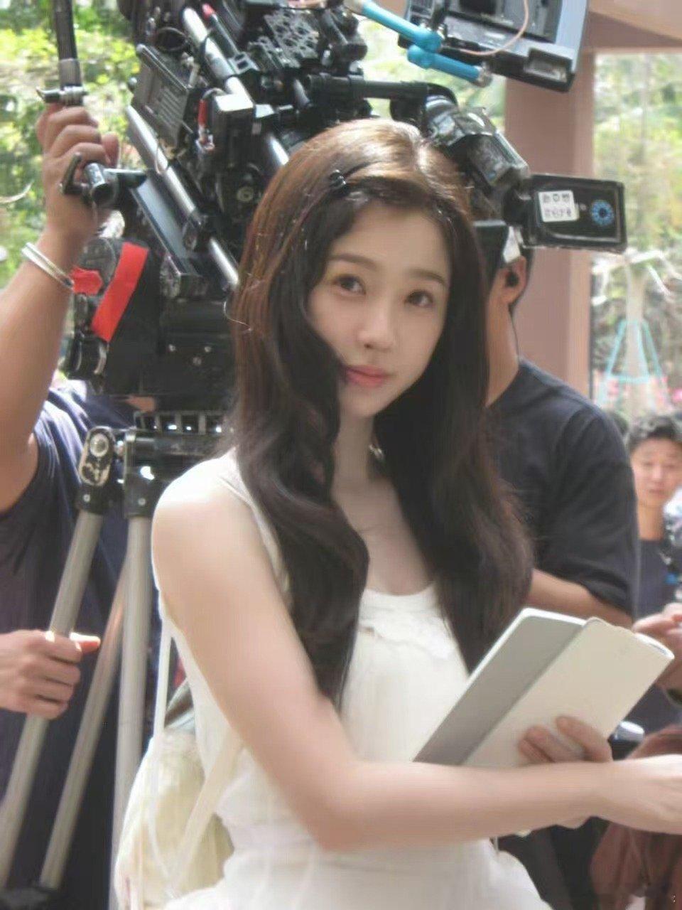 上学暮车行暮开家长会的暮暮虞书欣小白花暮暮虞书欣小白花暮暮，哇塞，好好好 