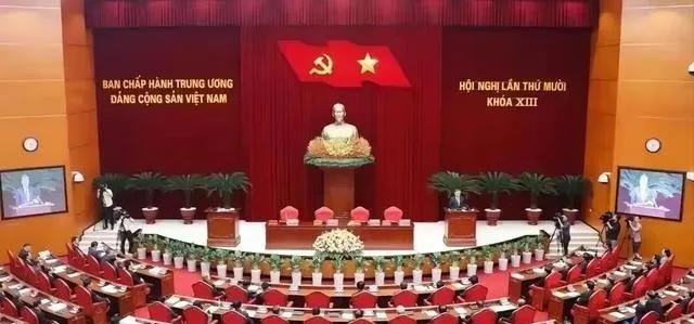 越南废除汉字、韩国废除汉字、日本也废除汉字，结果呢？越南彻底改用拉丁国语字，扫盲