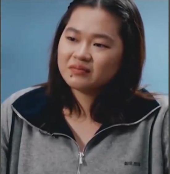 282人的名曰跳水爱好者的群里，对一个十几岁的小姑娘，一个对国家做出贡献的奥运冠