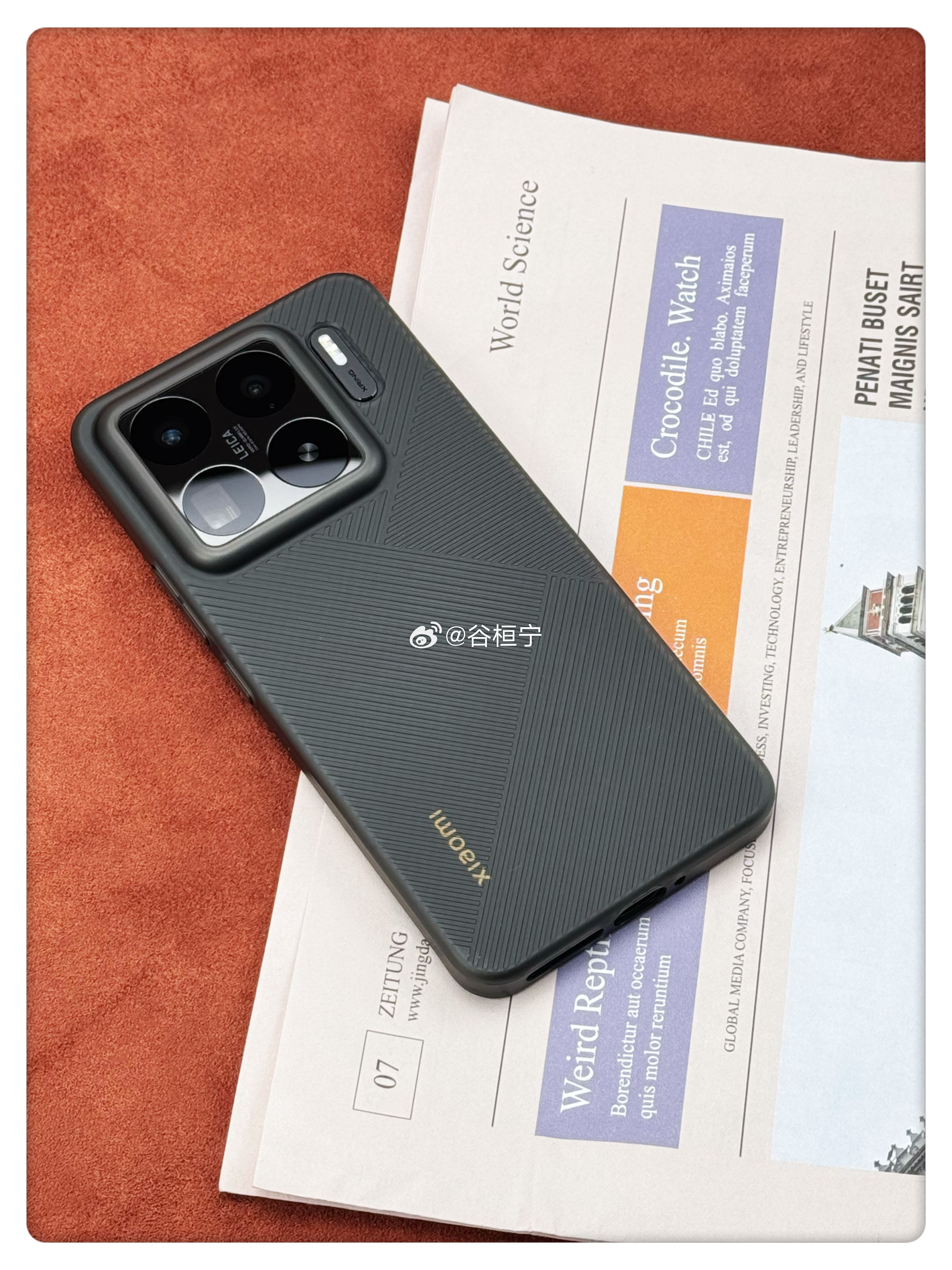 你们的小米15sPro用着烫吗？不打游戏的那种[喵喵] ​​​