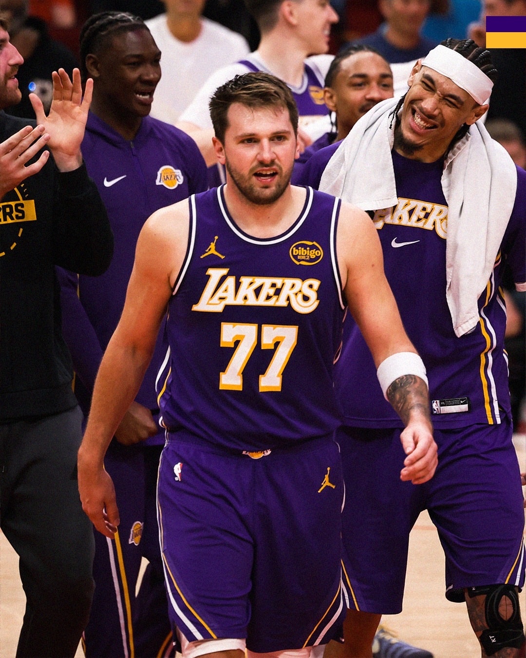 东契奇用无与伦比的表现，征服了队蜜的心！💜💛 