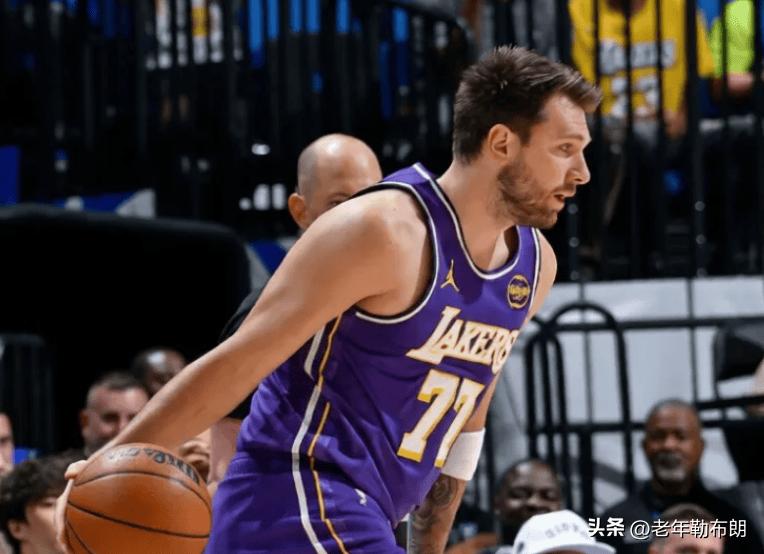 帕森斯：湖人首轮能赢火箭&打森林狼有机会&打掘金毫无胜算

3月22日消息，前N