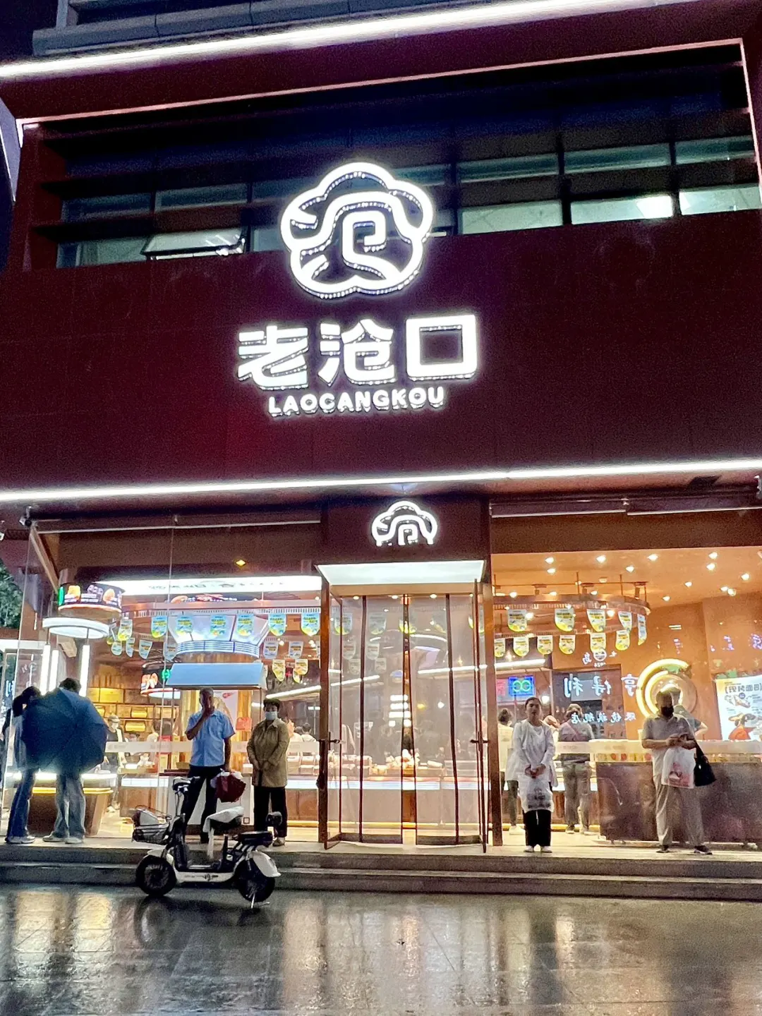 真绝了！每次来都得带走满满一袋子面包！！