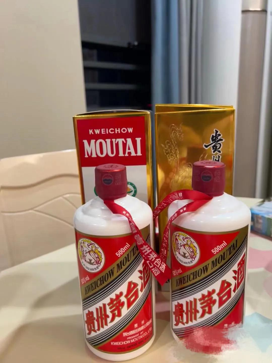 酒圈突发！我国六大名酒排名“重新洗牌”，茅台依旧稳居宝位，五粮液、剑南春消失榜单