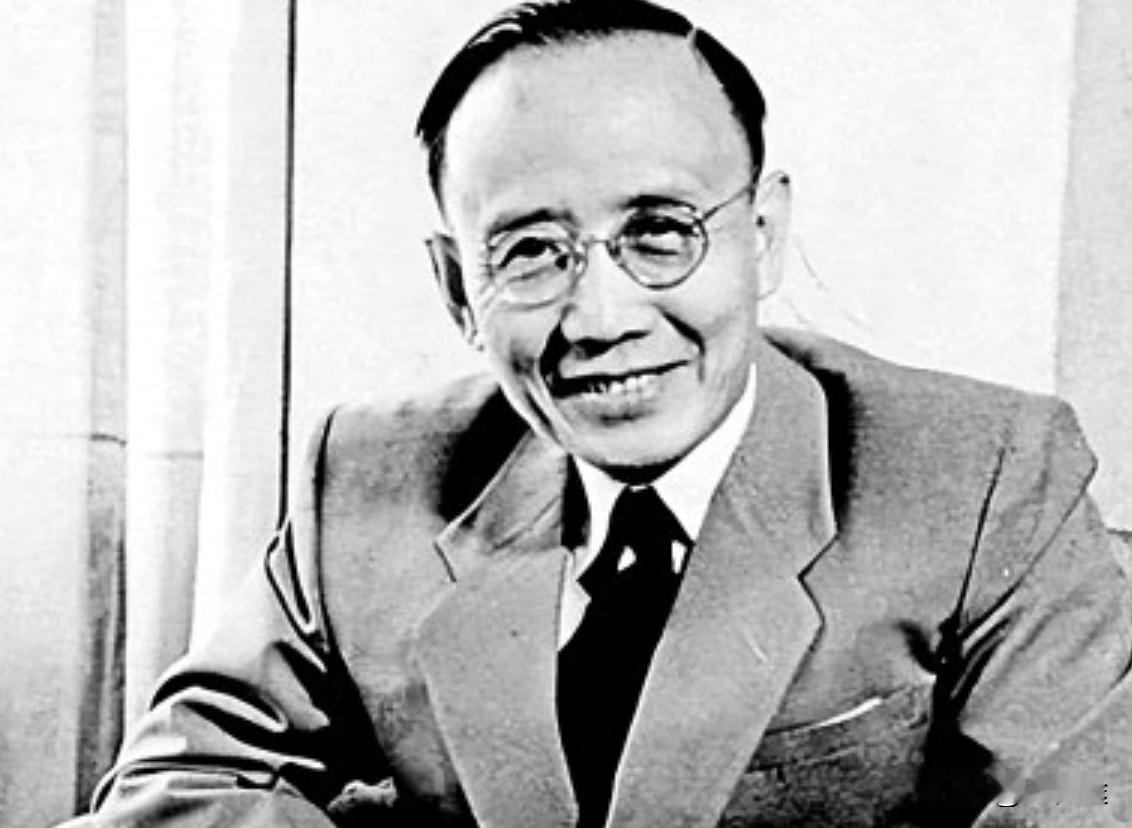 1956年，郭沫若带人挖掘定陵，可不久后，他的妻子和儿子都自杀身亡，参与挖掘的专