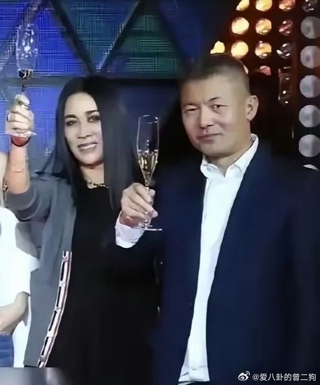 谁没为那英和孟桐的神仙爱情嗑过啊！曝那英老公出轨 这种没实锤的瓜真的别乱传了，相