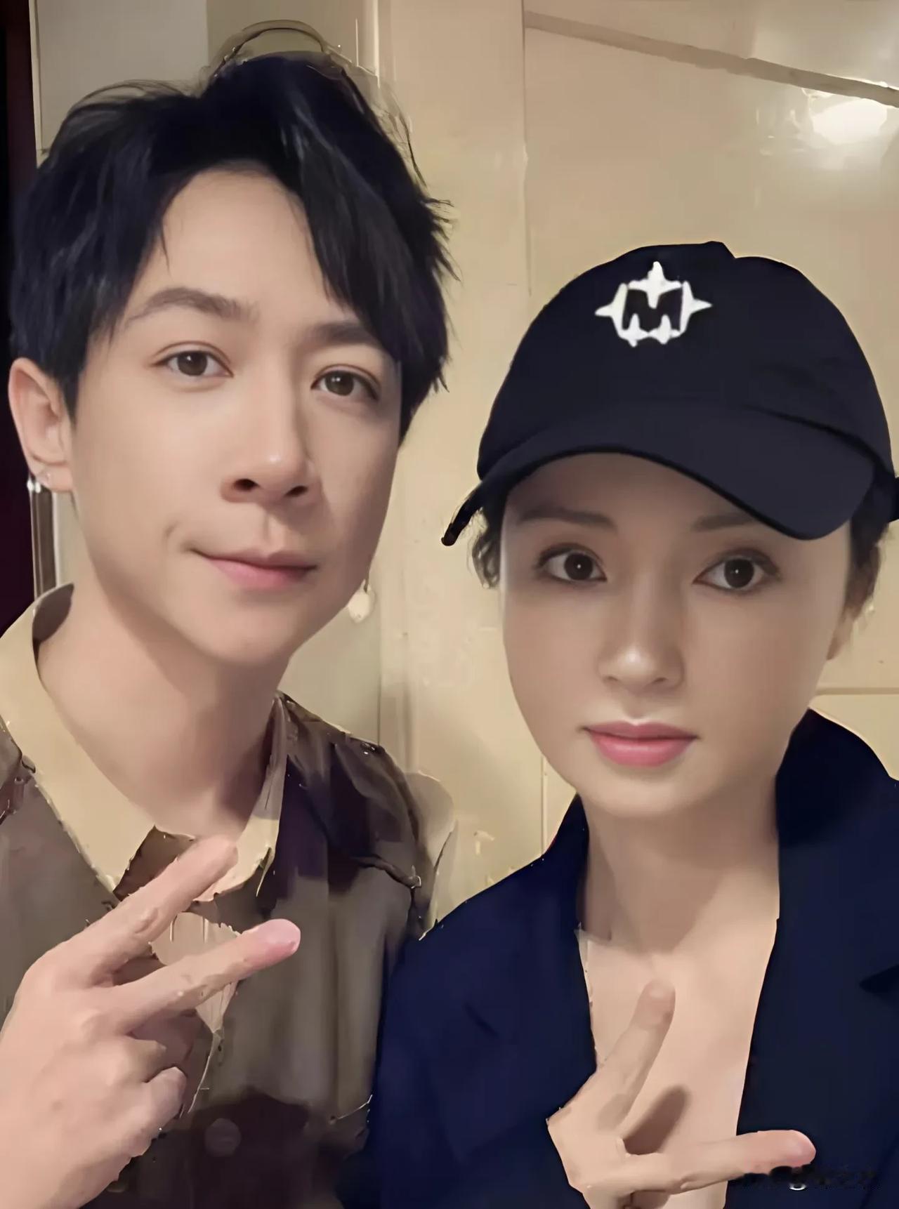其实可以理解母亲觉得女儿和继父不方便，而且我甚至是希望每个母亲都抱有这样的心态。