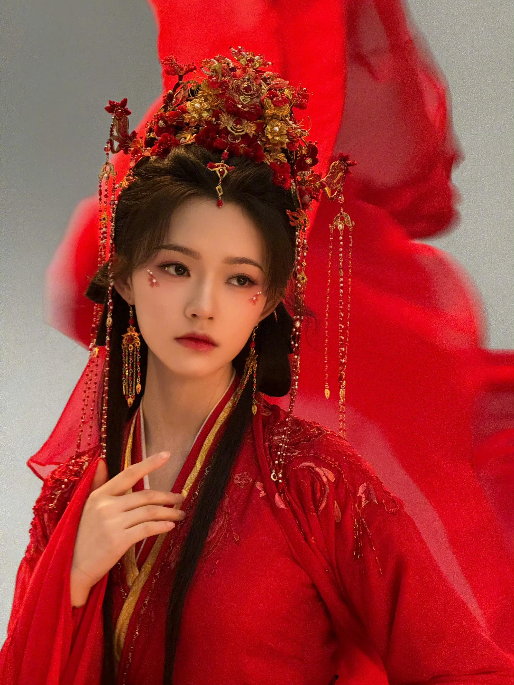 阿谁姑娘能不能嫁给粉丝啊[期待]注意物料&饭撒大王·林允 来啦[哇] ​​​