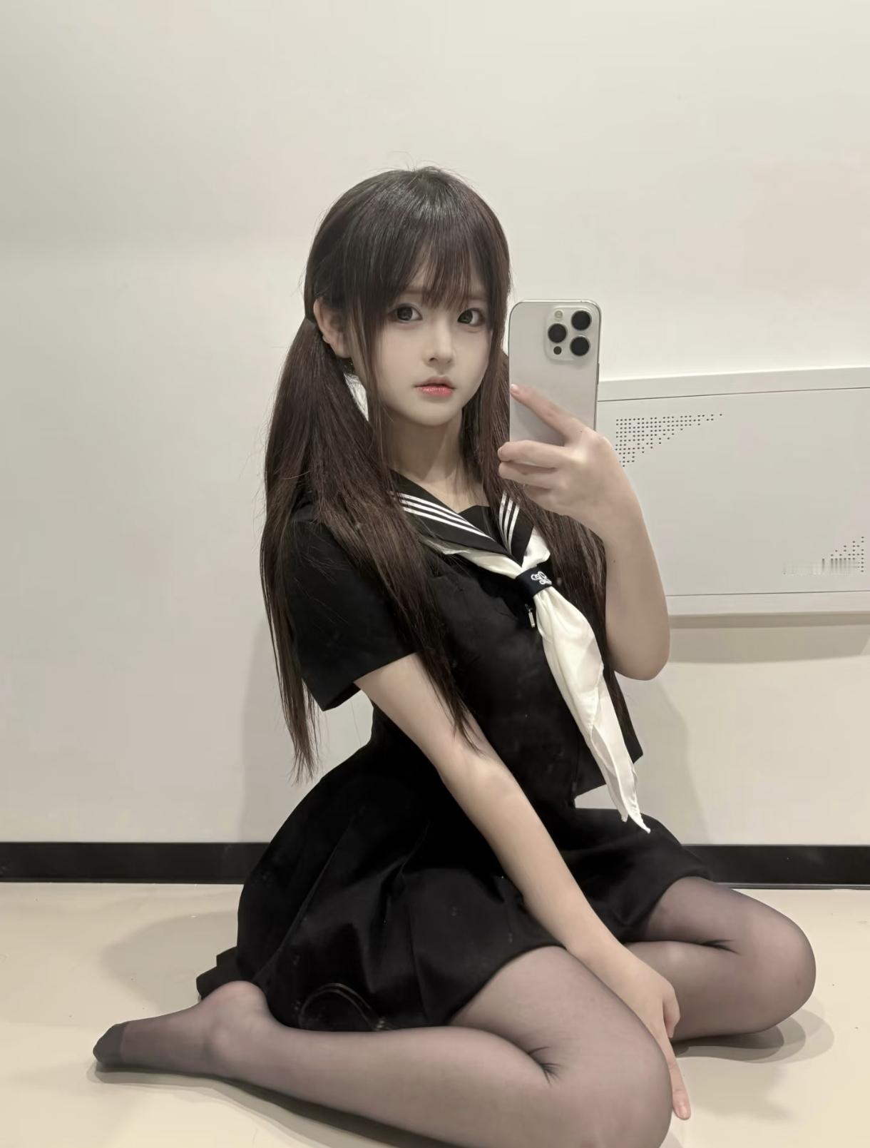 穿丝袜只不过是修正腿的，更寿命没关系女生丝袜的寿命跟什么有关腿粗的女生搭什么裤子