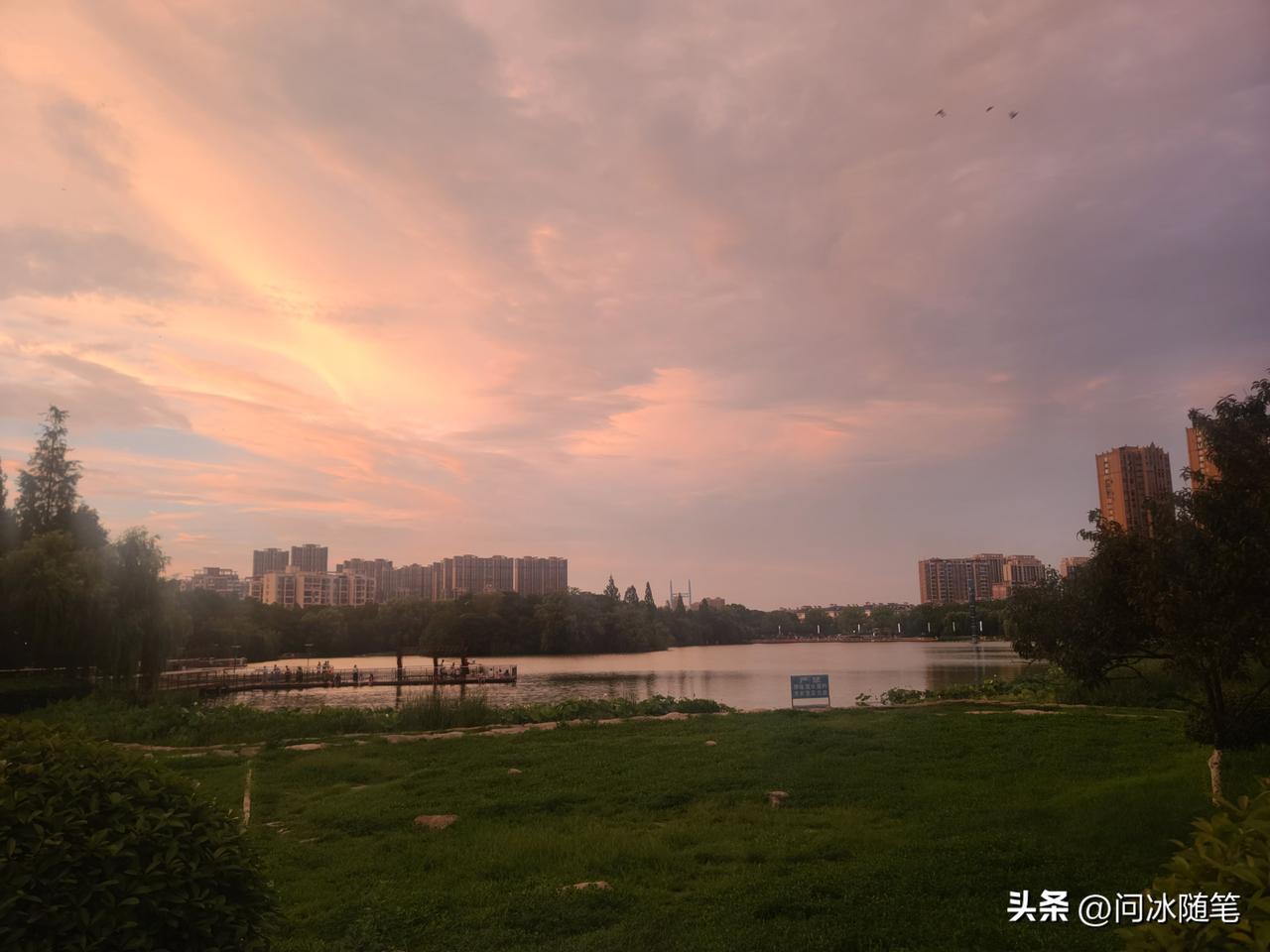 一切特权专制都是纸老虎？
曾经，古巴雇佣军被吹嘘得神乎其神，号称世界第二便无人敢
