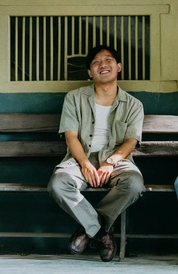 觉辛吞一看就是本本分分卓艾的那种人