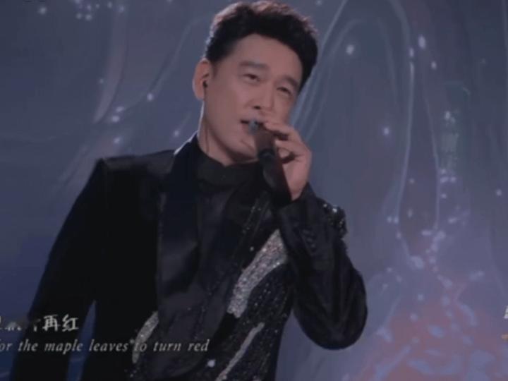 央视镜头下的王耀庆 谁懂啊！王耀庆在央视镜头下那种毫不费力的松弛感，是刻在骨子里