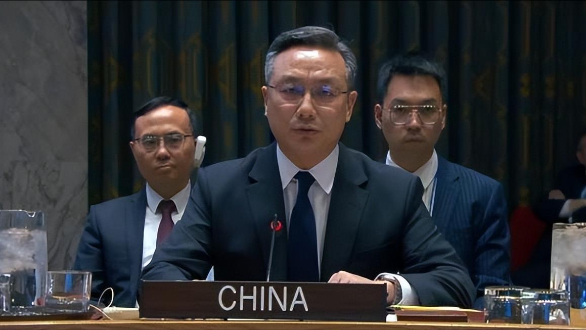2026年6月23日，纽约联合国总部，安理会会议室气氛分外紧绷。15个理事国代表