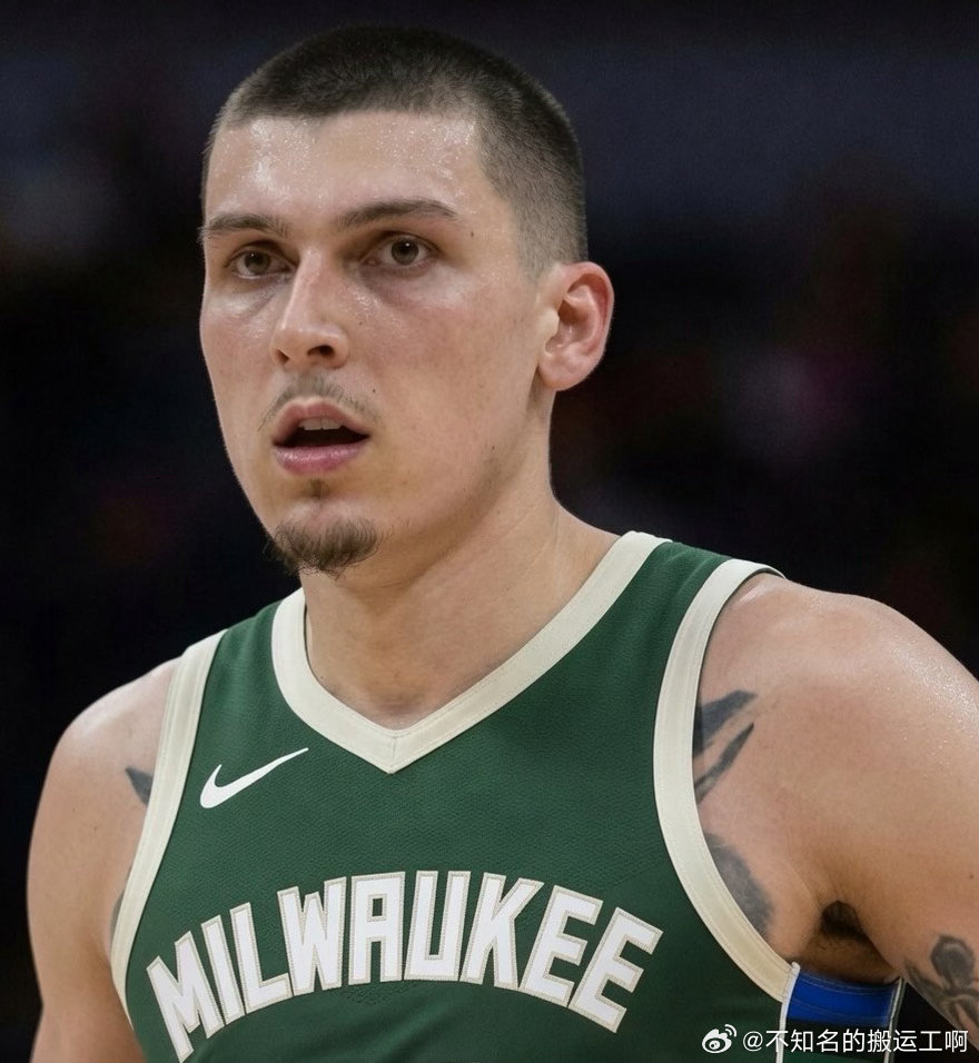NBA  【热火为扬尼斯·阿德托昆博提交重磅交易报价 雄鹿仍在评估更高出价】发布
