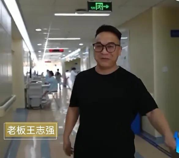 查出肝肿瘤，外籍员工想拖一年再手术，义乌老板当场急了

“再等等，把手上订单做完