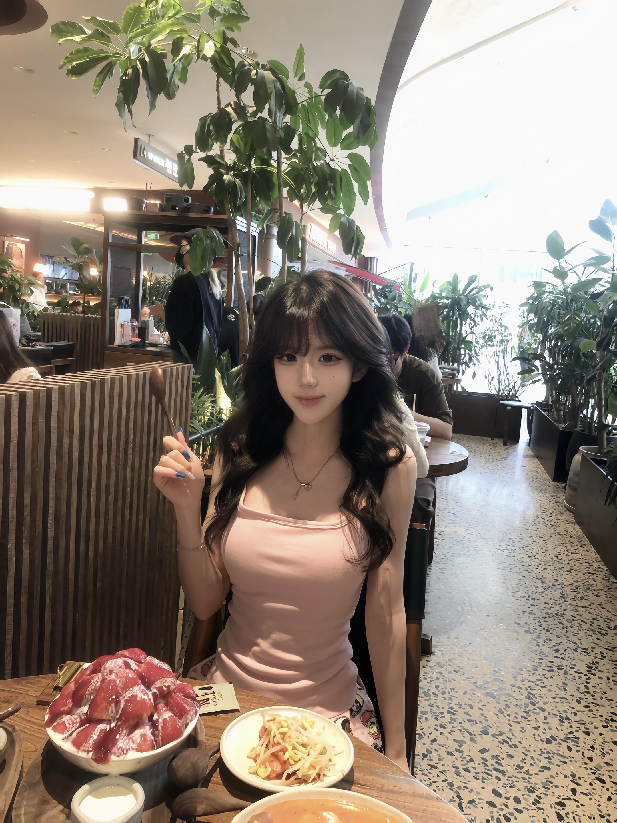 世界催你长大，但我记得你最怕黑了，我会给你留一盏灯。