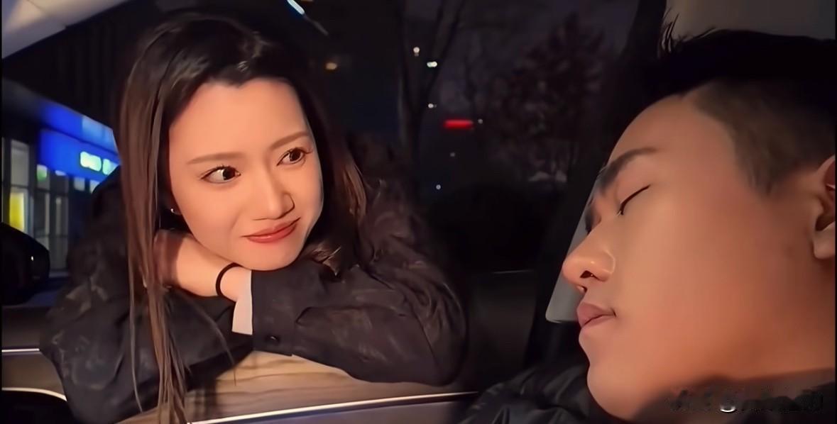 我想问一下大家：能不能遇到这样满眼都是自己的女人！

假如有一个女人，会这么看着