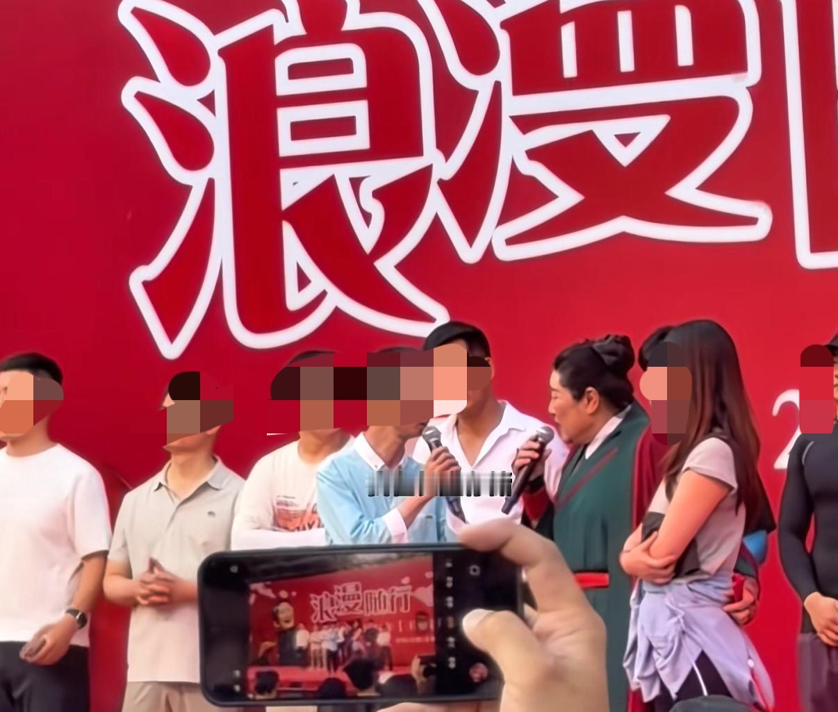 AI产业链的员工，现在简直是婚恋市场的“硬通货”！

最近刷到《王婆相亲》的一段