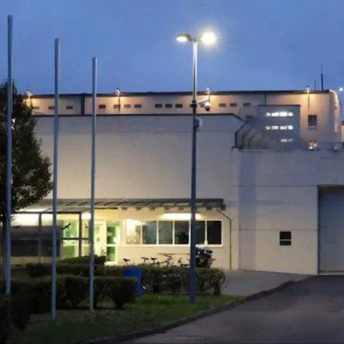 德国“死亡之吻”太惊悚！女友舌下藏毒探监，接吻后男友毒发身亡
 
德国这起案件真