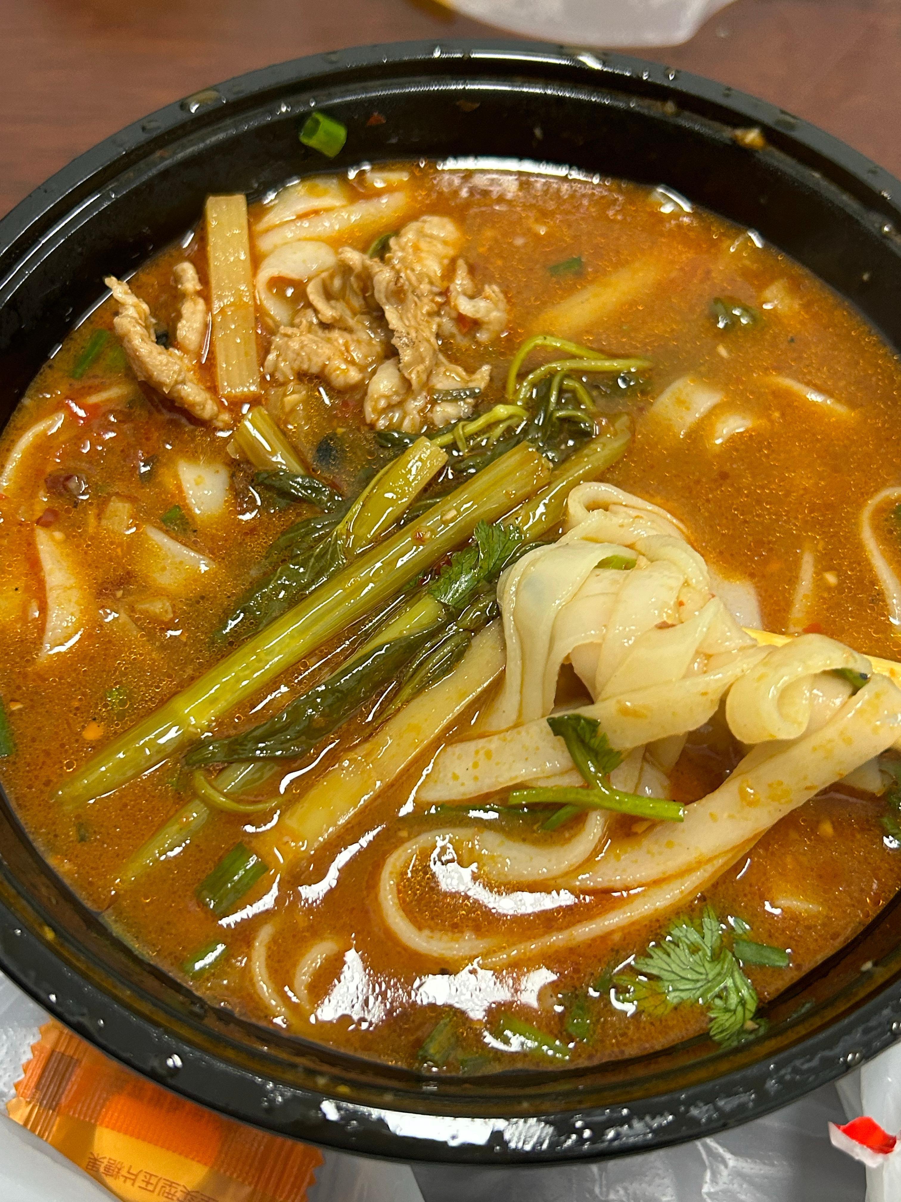 美食当前，其他都黯然失色，美味无敌！ 