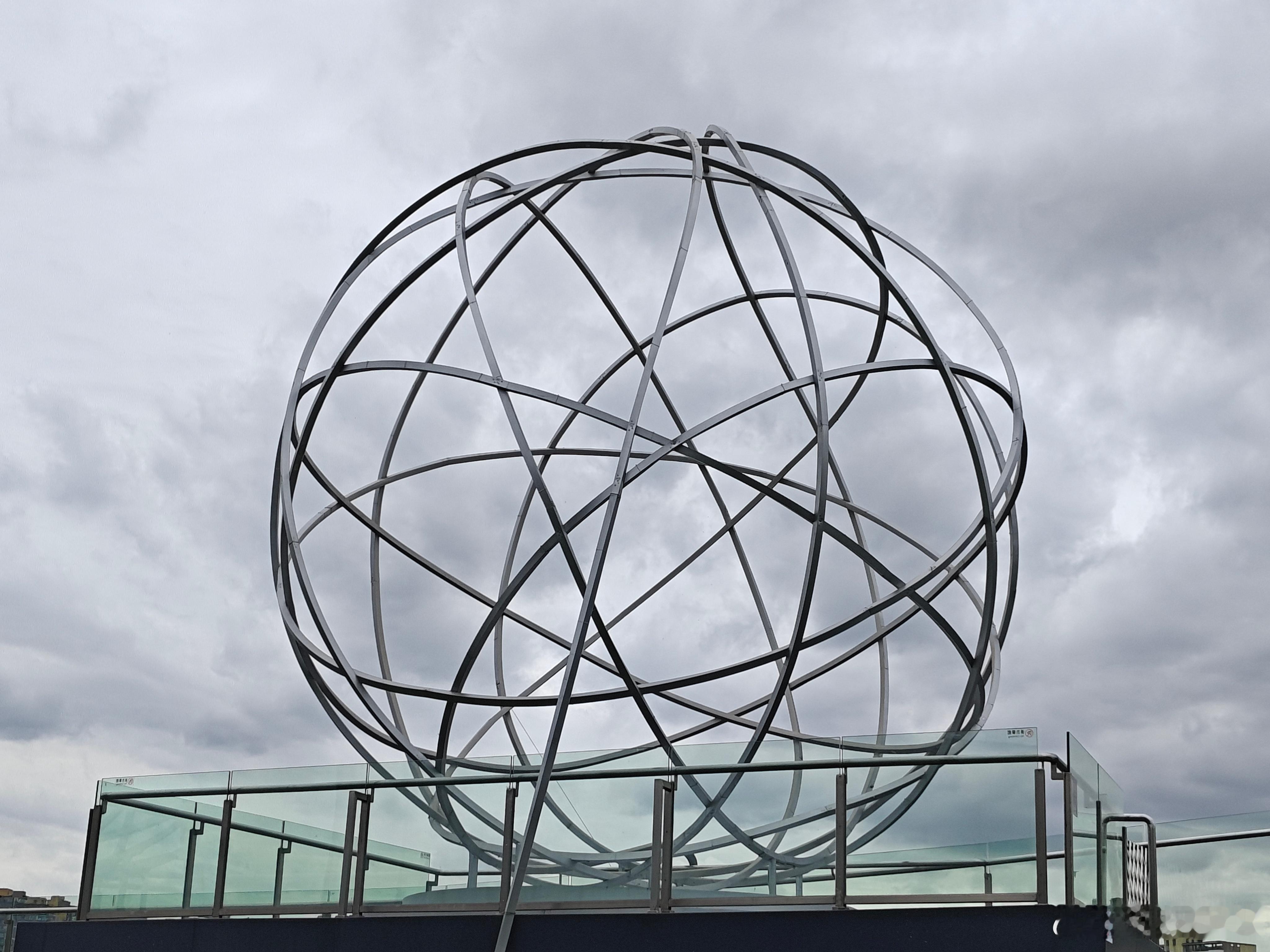 浮云藏雨信，映水成心事。 